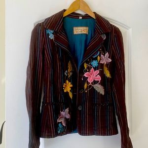 Johnny Was. Designer size S. Embroidered blazer. Great condition!